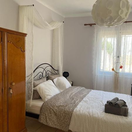 Yiayia Katina'S House Apartment Corinth Ngoại thất bức ảnh