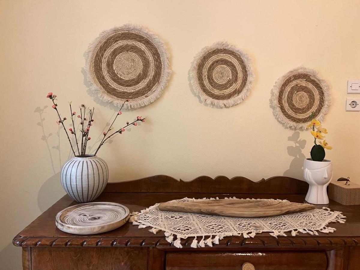 Yiayia Katina'S House Apartment Corinth Ngoại thất bức ảnh
