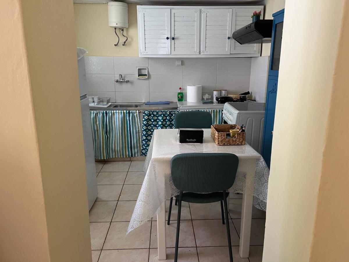 Yiayia Katina'S House Apartment Corinth Ngoại thất bức ảnh